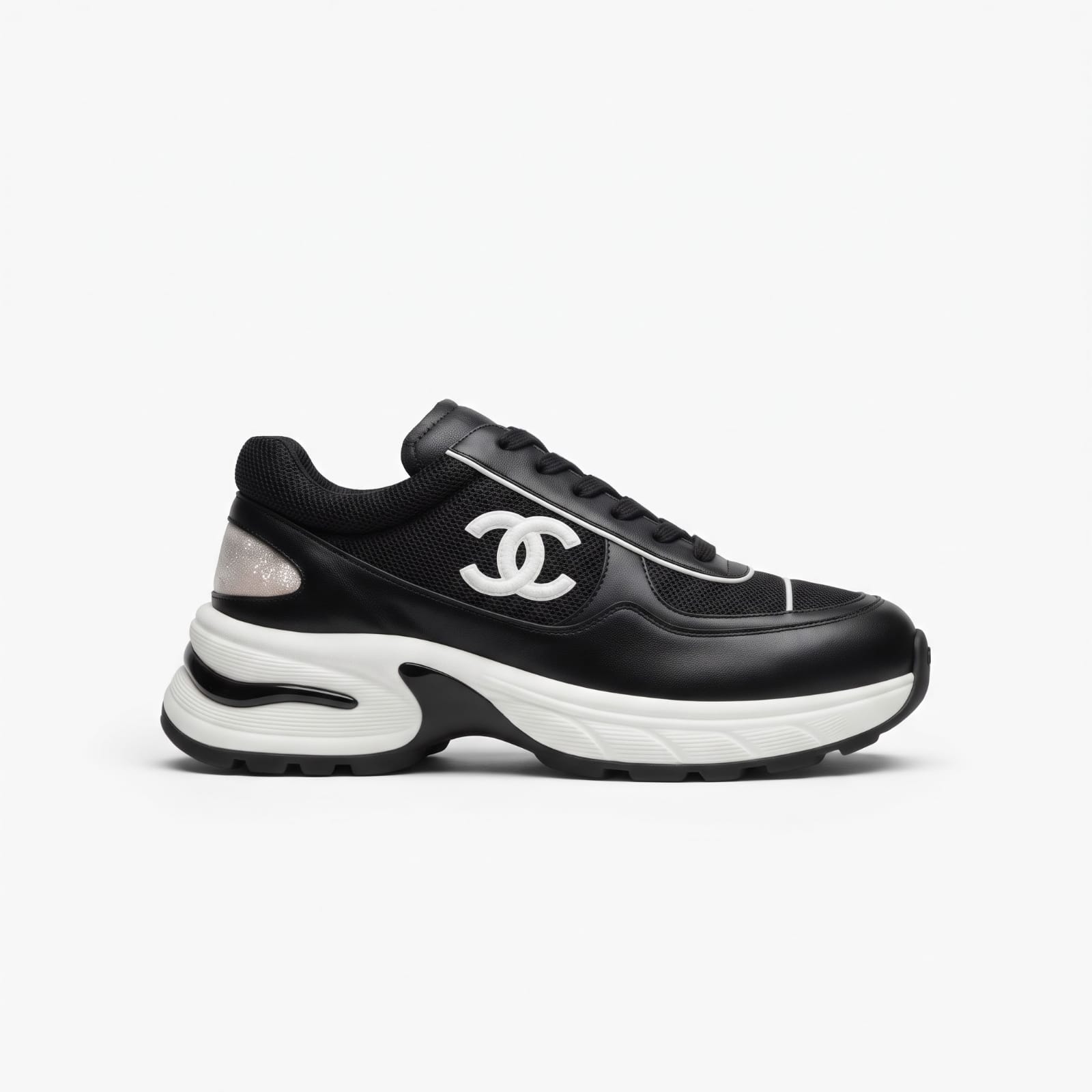 Shoes chanel black & white