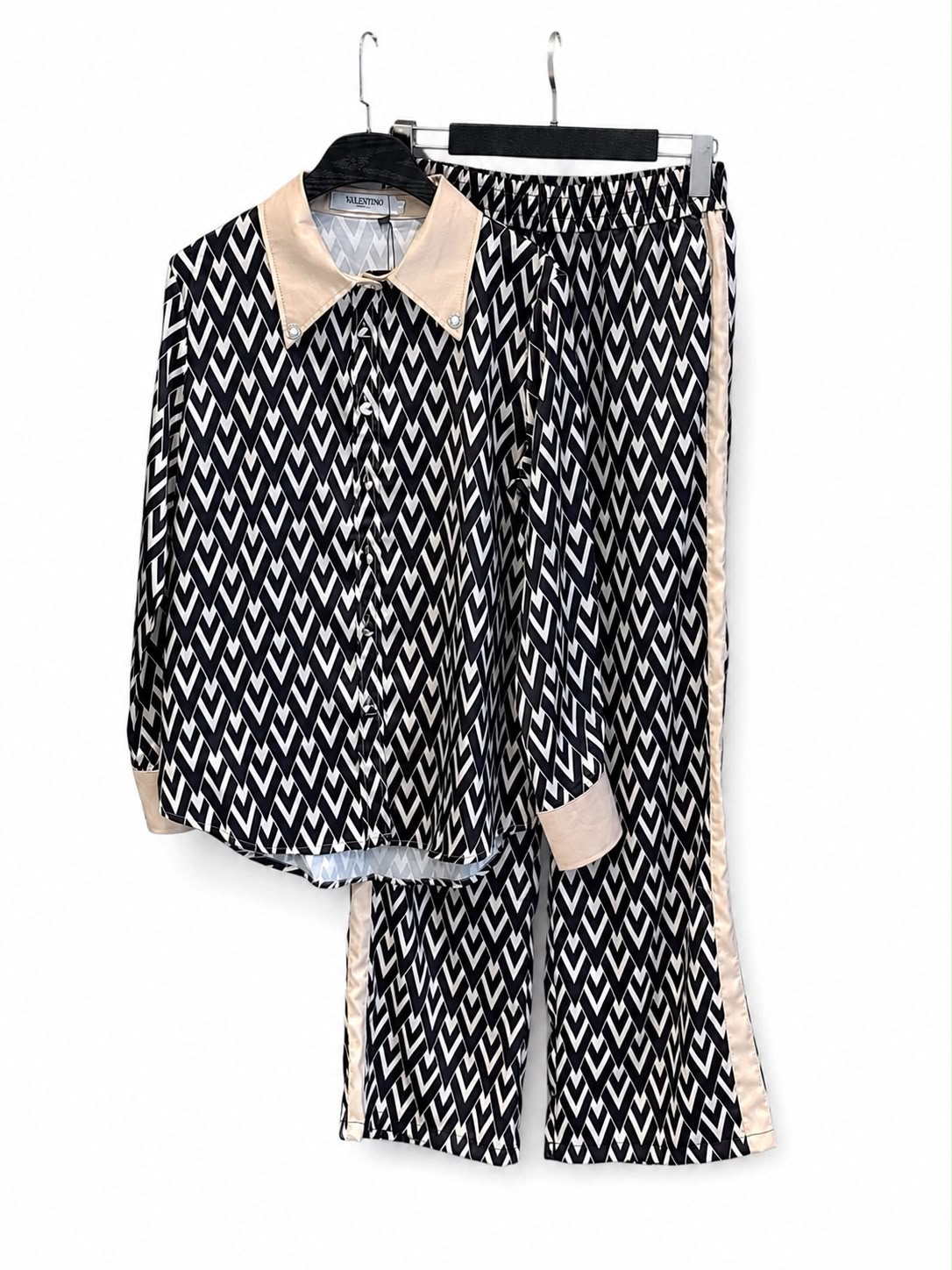 Suit valentino full cover