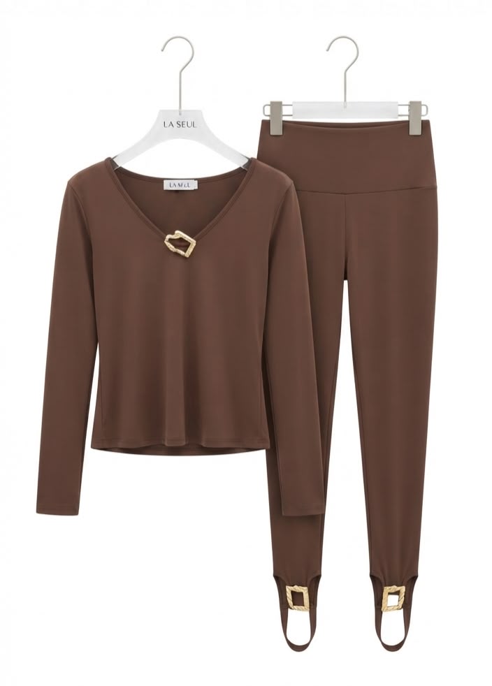 set schiaparelli brown