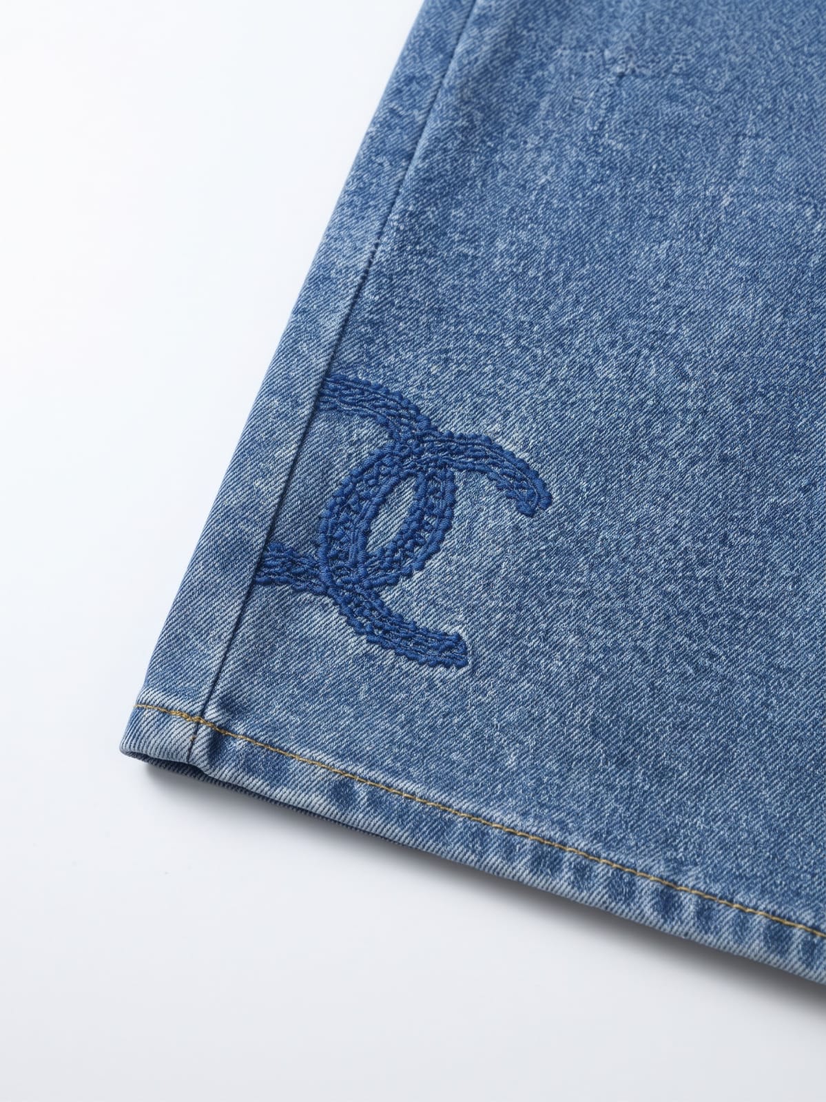 Jeans chanel blue logo - Image 2