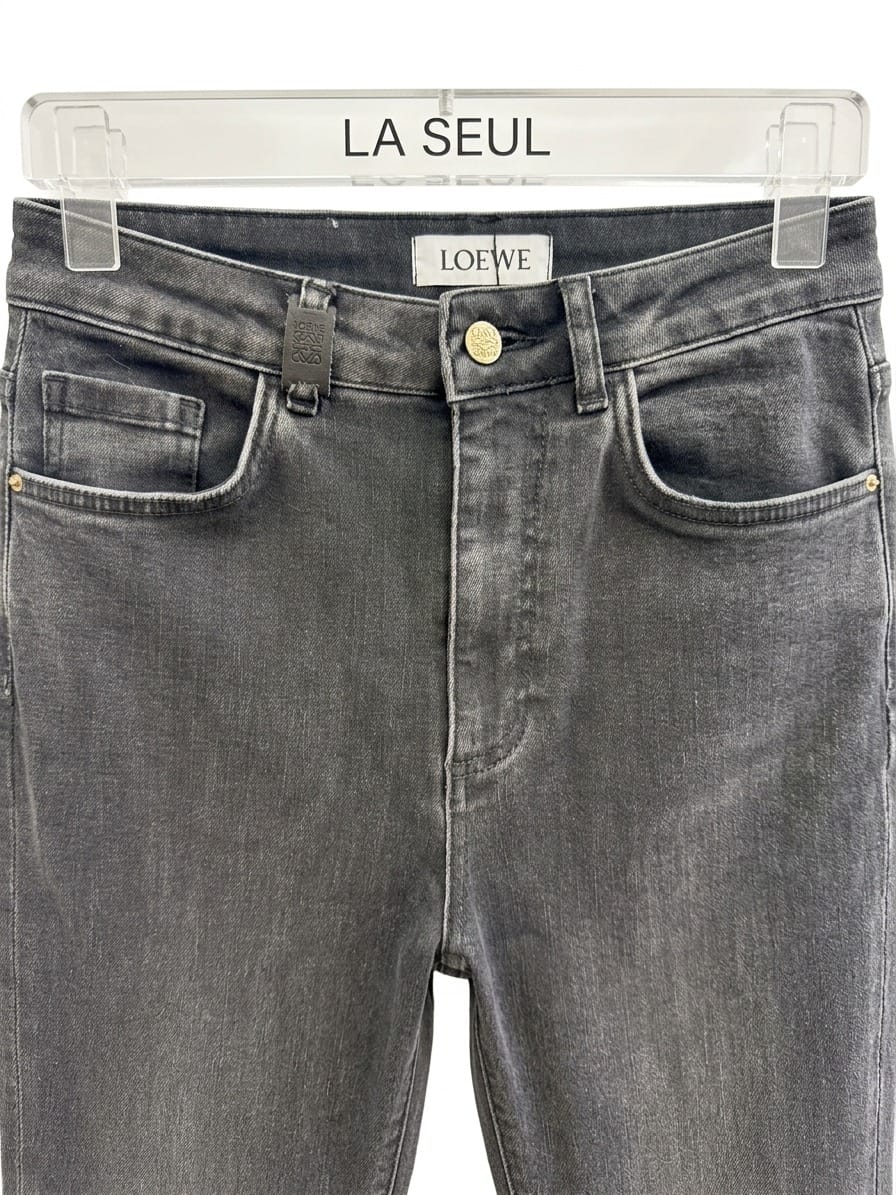 Jeans dark grey logo pocket - Image 1