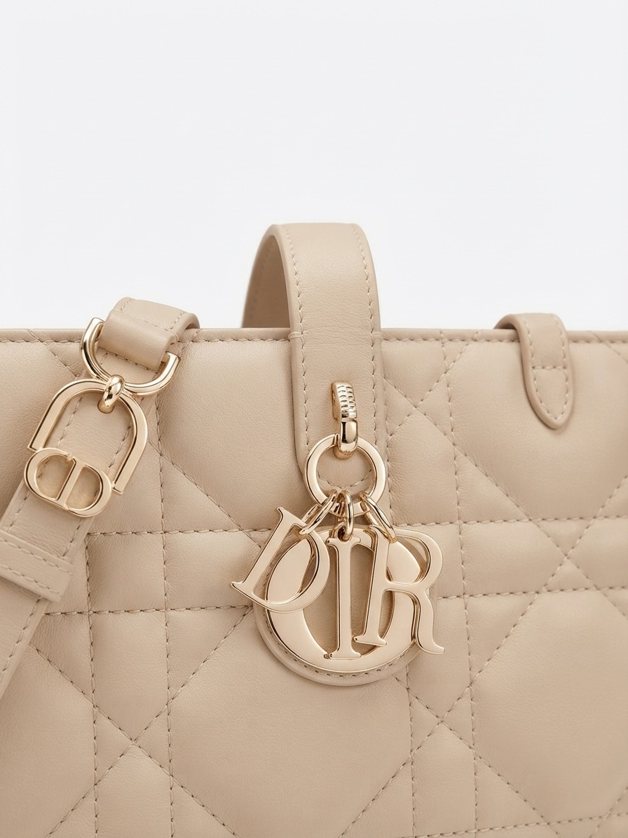 Bag c.d white-m - Image 1