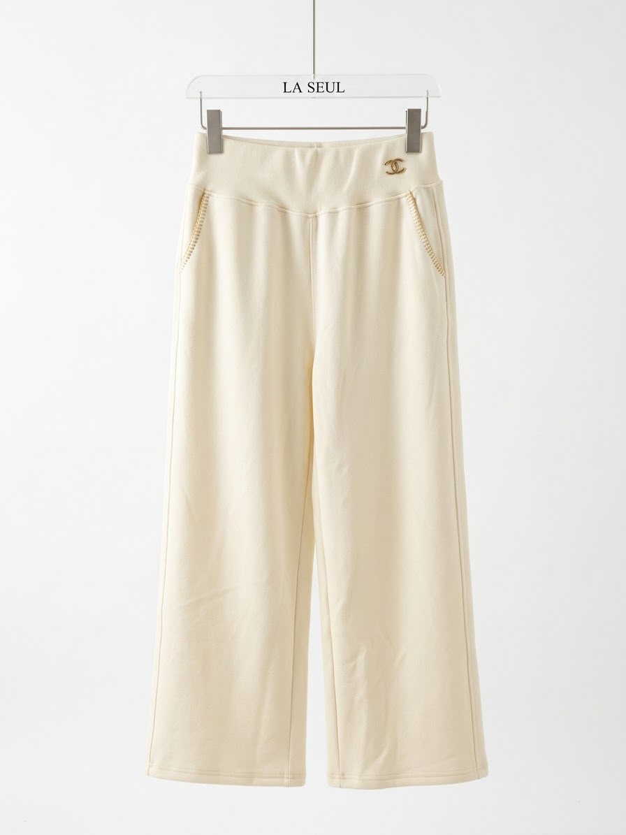 Chanel sweatpants Beige - Image 3