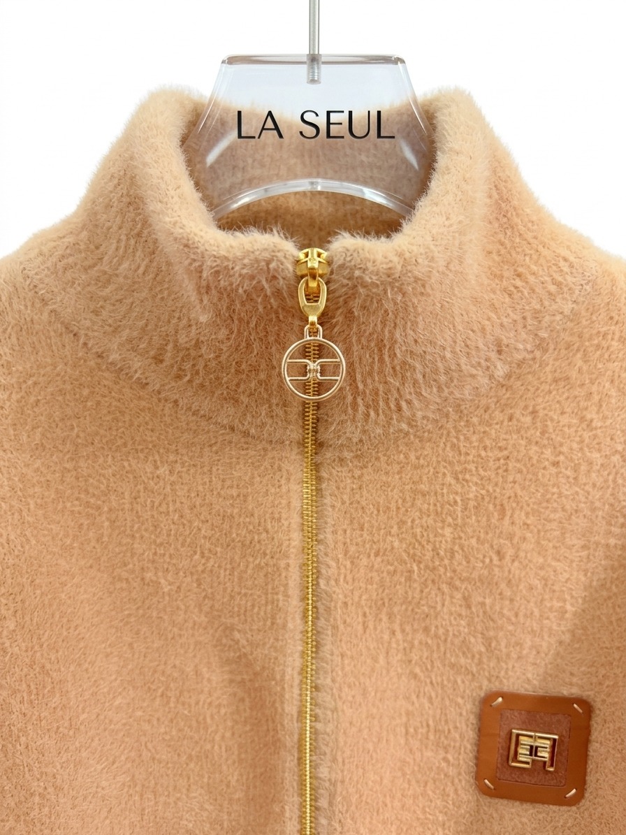 Jacket beige fur high neck zip - Image 1