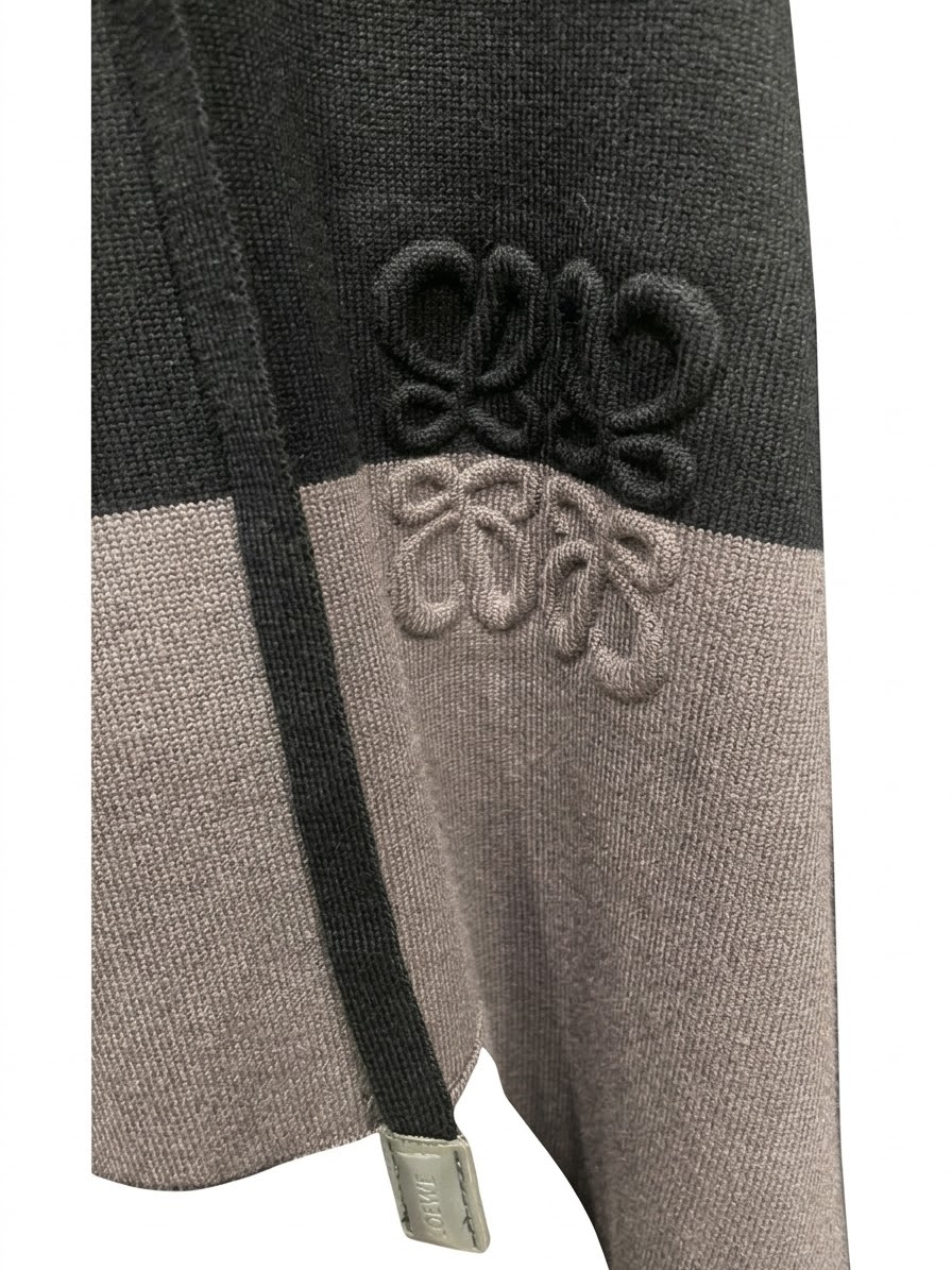 Sweat shirt grey &black - Image 2