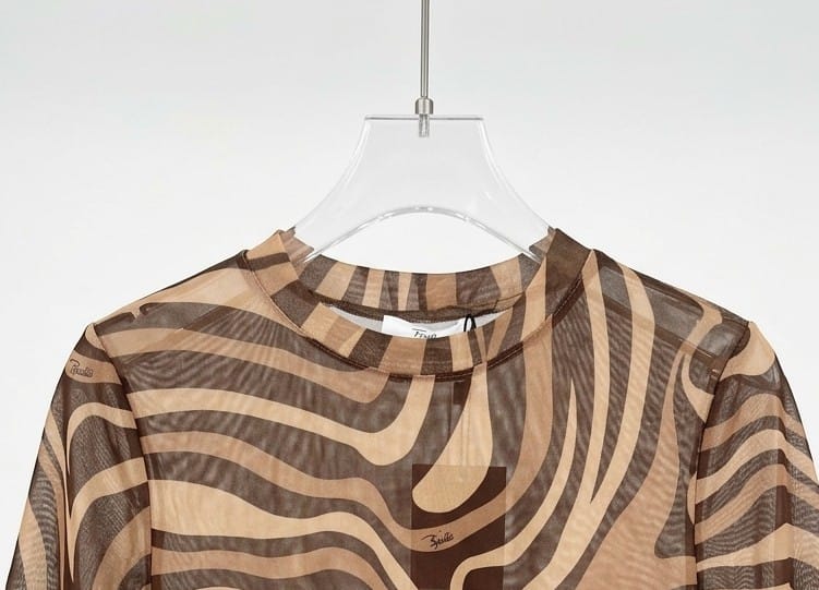 T.shirt brown & white printted - Image 3